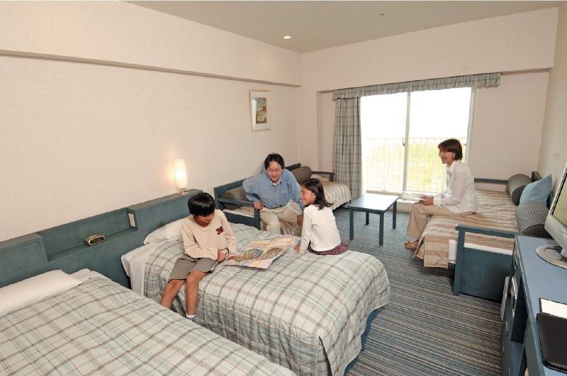 Tokyo Disney Celebration Hotel Urayasu Extérieur photo